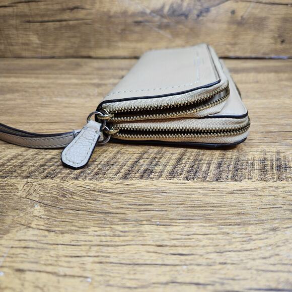 COACH tan wristlet wallet card holder change purse - Picture 5 of 7